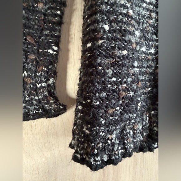 Vertigo Paris Ruffled Knit Cardigan Black White Speckled Button Up Sz S - Picture 4 of 13